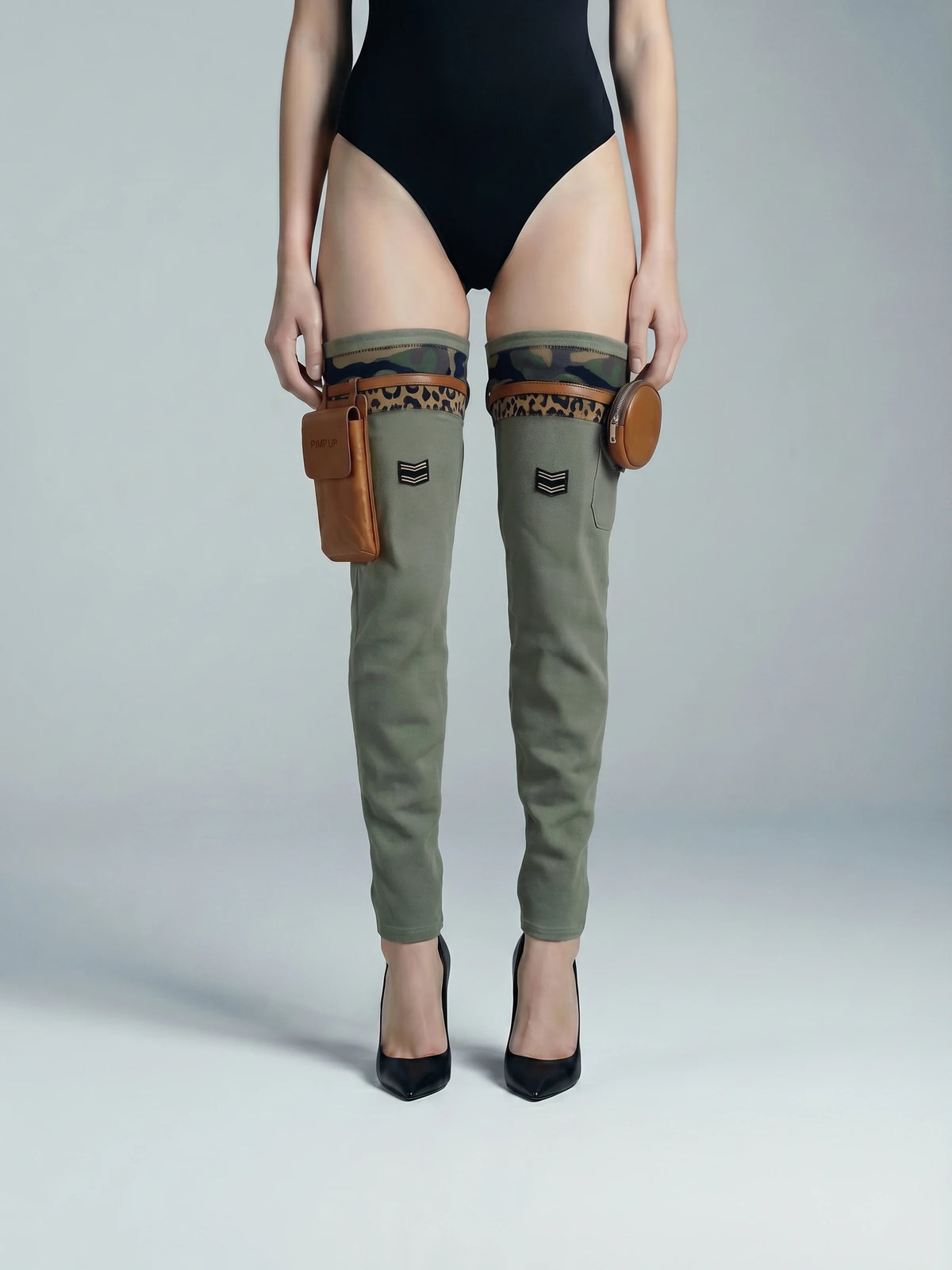 PIMP UP™ LARA ARMY — vue de face 01