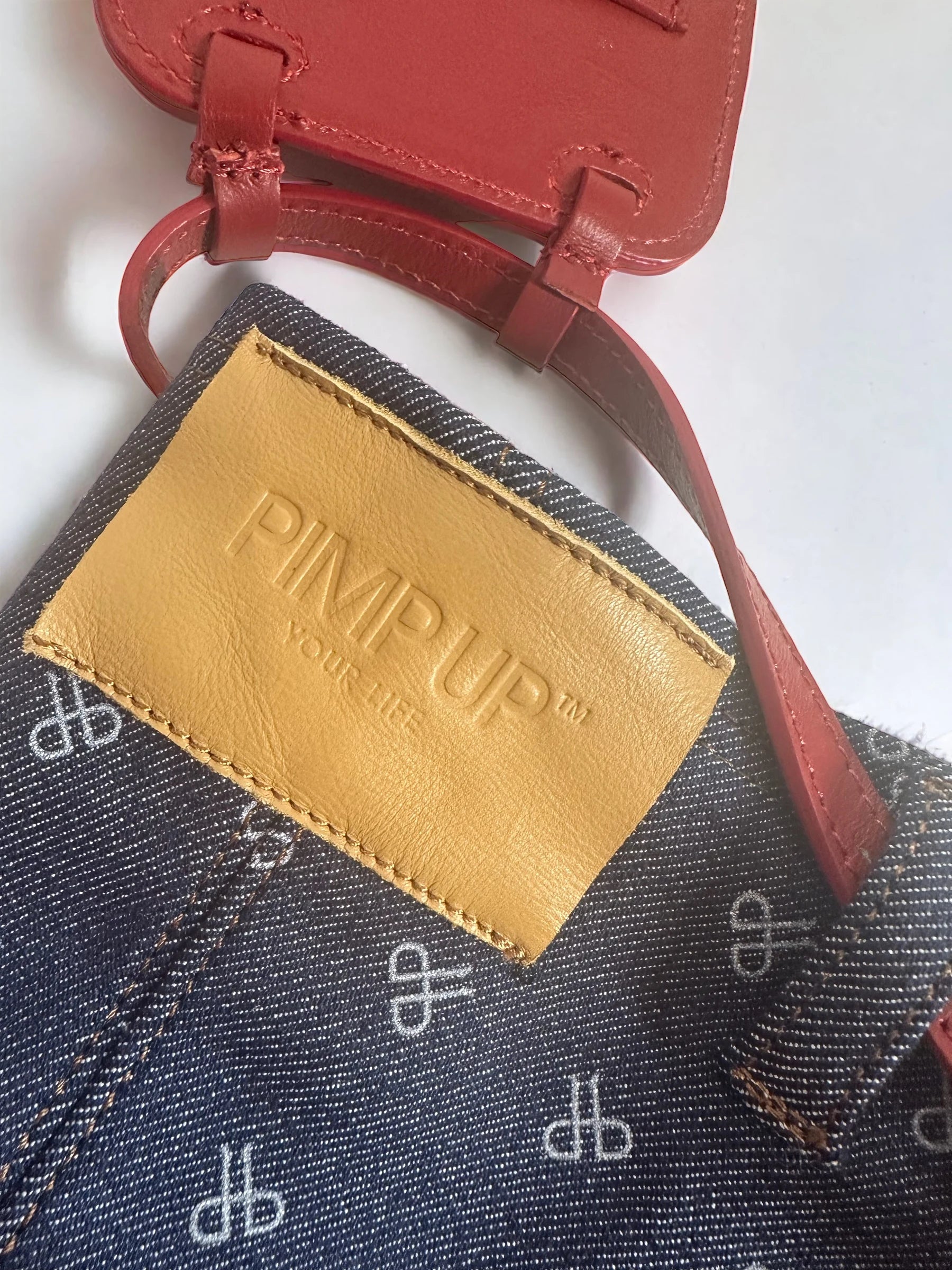 PIMP UP™ LARA HEART DENIM — détail de l’étiquette