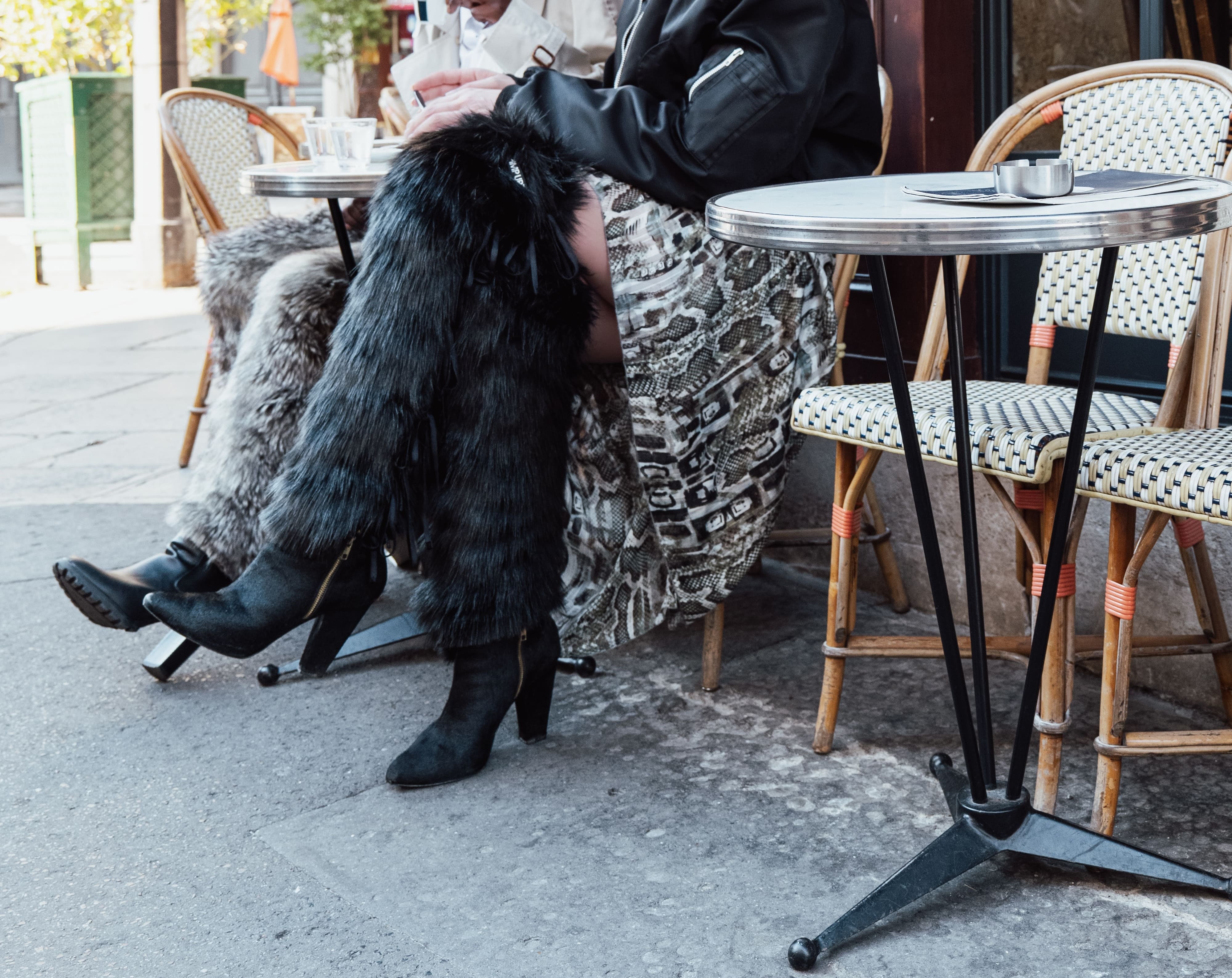 ICONIC WRAP™ PORTEFEUILLE - L’élégance en un nœud